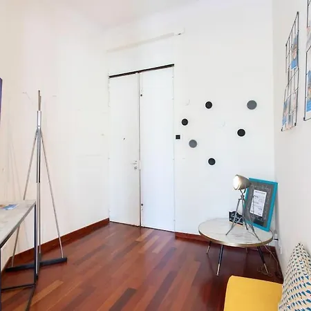 Apartment #27 Urban Ac 2 Bedrooms 10mins Walk Sea&old Town *