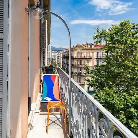 #27 Urban Ac 2 Bedrooms 10mins Walk Sea&old Town * Nice